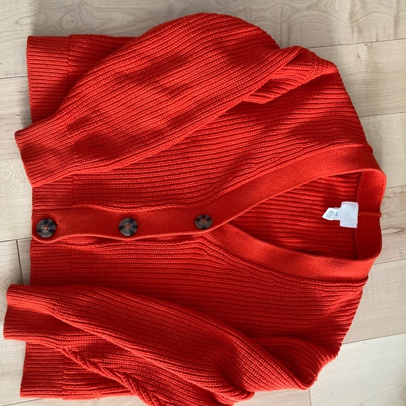 H&M Sweaters - H&M rib knit chunky sweater